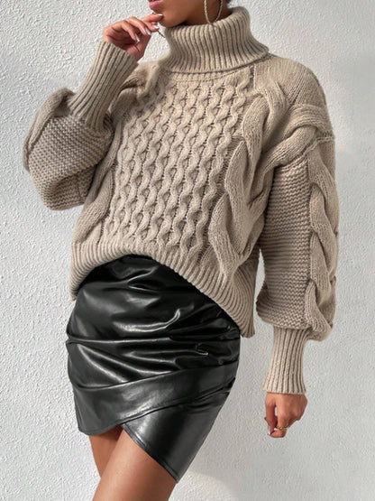 Pull ample uni à fils torsadés