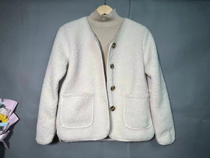 Manteau ample en laine d'agneau à col rond